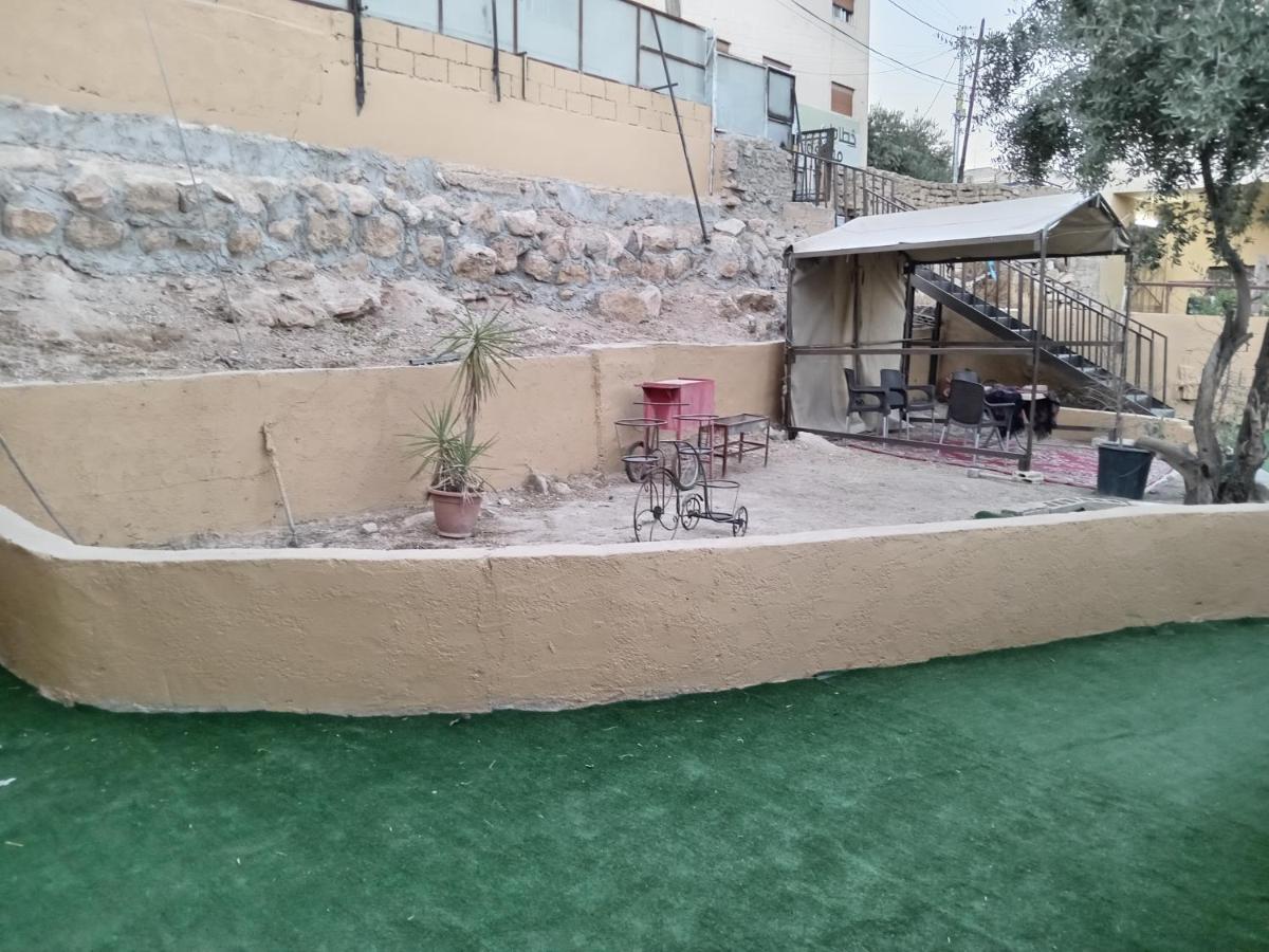 Emile Altwal Madaba Exterior foto
